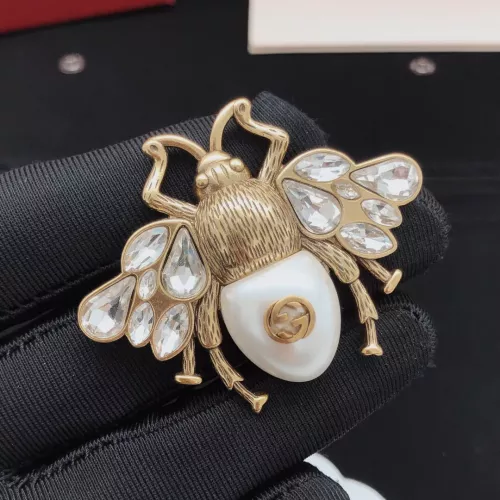 Gucci Brooches For Women #1337718