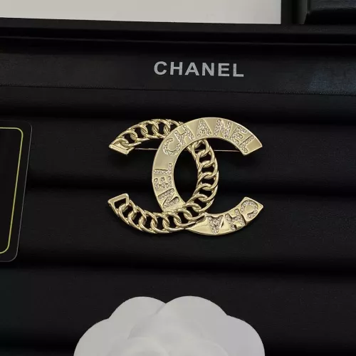 Cheap Chanel Brooches For Women #1338193 Replica Wholesale [$25.00 USD] [ITEM#1338193] on Replica Chanel Brooches