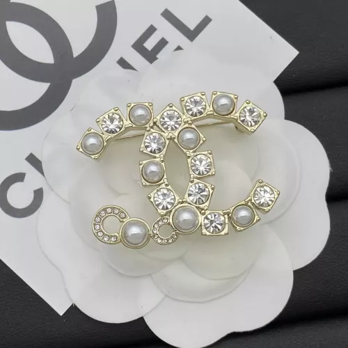 Cheap Chanel Brooches For Women #1338199 Replica Wholesale [$25.00 USD] [ITEM#1338199] on Replica Chanel Brooches