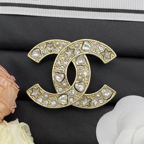 Chanel Brooches For Women #1338201