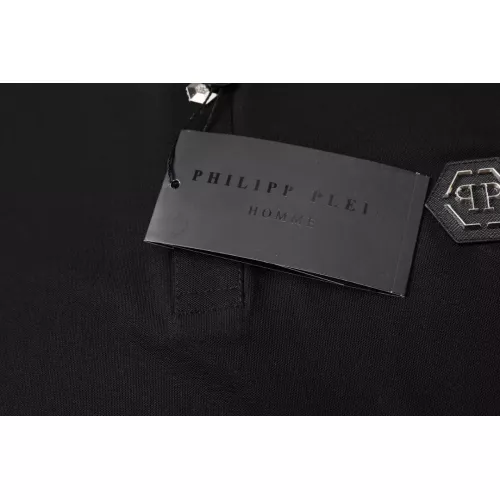 Cheap Philipp Plein PP T-Shirts Short Sleeved For Men #1338320 Replica Wholesale [$32.00 USD] [ITEM#1338320] on Replica Philipp Plein PP T-Shirts