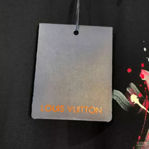 Cheap Louis Vuitton LV T-Shirts Short Sleeved For Unisex #1338339 Replica Wholesale [$42.00 USD] [ITEM#1338339] on Replica Louis Vuitton LV T-Shirts
