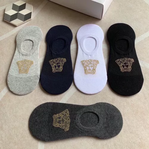 Cheap Versace Socks For Men #1338625 Replica Wholesale [$25.00 USD] [ITEM#1338625] on Replica Versace Socks