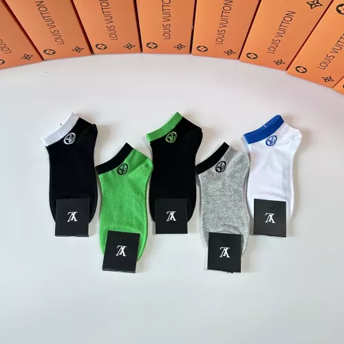 Cheap Louis Vuitton LV Socks #1338633 Replica Wholesale [$27.00 USD] [ITEM#1338633] on Replica Louis Vuitton LV Socks