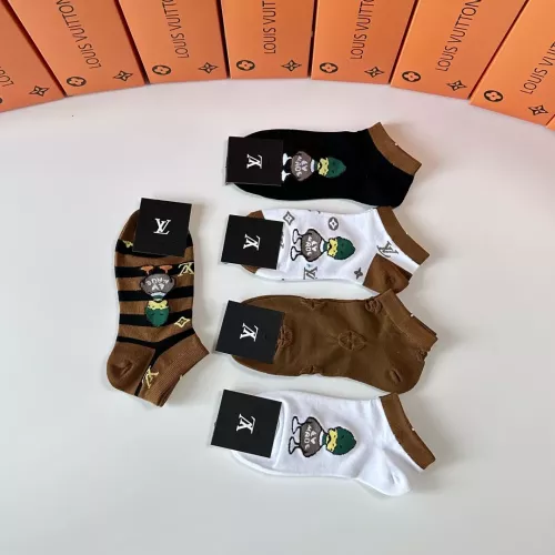 Cheap Louis Vuitton LV Socks #1338634 Replica Wholesale [$27.00 USD] [ITEM#1338634] on Replica Louis Vuitton LV Socks
