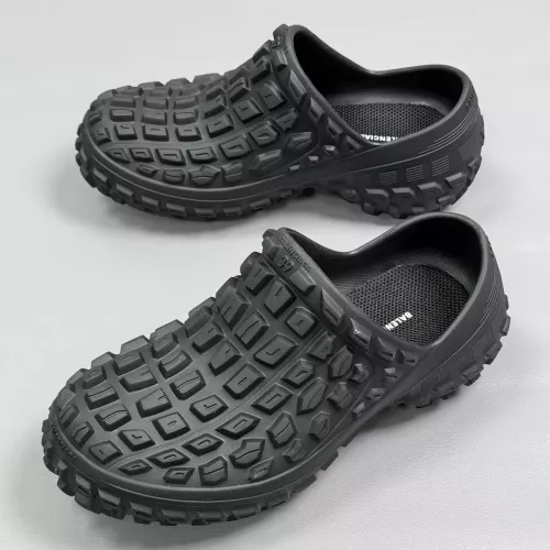 Balenciaga Slippers For Women #1339258