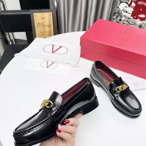 Cheap Valentino Leather Shoes For Women #1339623 Replica Wholesale [$102.00 USD] [ITEM#1339623] on Replica Valentino Leather Shoes