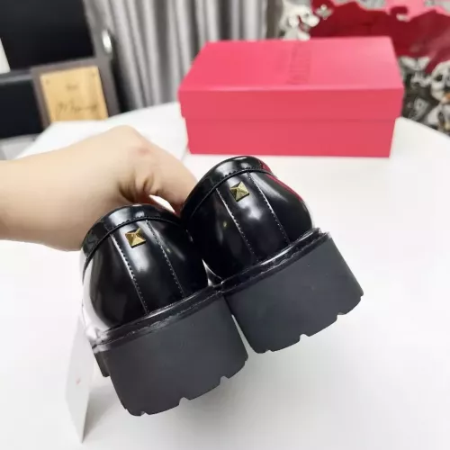 Cheap Valentino Leather Shoes For Women #1339625 Replica Wholesale [$102.00 USD] [ITEM#1339625] on Replica Valentino Leather Shoes