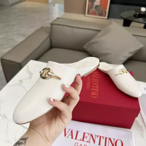 Cheap Valentino Slippers For Women #1339662 Replica Wholesale [$102.00 USD] [ITEM#1339662] on Replica Valentino Slippers