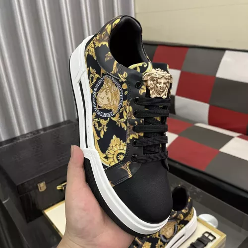 Cheap Versace Casual Shoes For Men #1340070 Replica Wholesale [$80.00 USD] [ITEM#1340070] on Replica Versace Casual Shoes