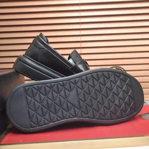 Cheap Prada Casual Shoes For Men #1340385 Replica Wholesale [$96.00 USD] [ITEM#1340385] on Replica Prada Casual Shoes