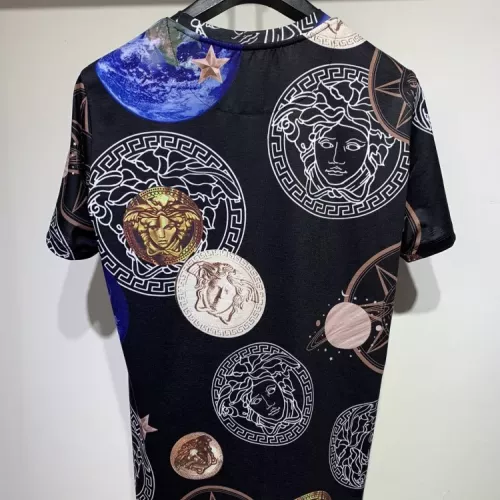 Cheap Versace T-Shirts Short Sleeved For Men #1340430 Replica Wholesale [$34.00 USD] [ITEM#1340430] on Replica Versace T-Shirts