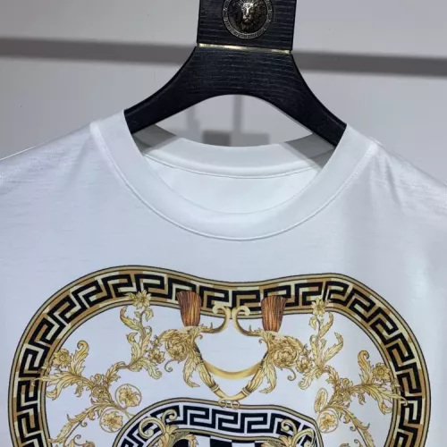 Cheap Versace T-Shirts Short Sleeved For Men #1340435 Replica Wholesale [$34.00 USD] [ITEM#1340435] on Replica Versace T-Shirts