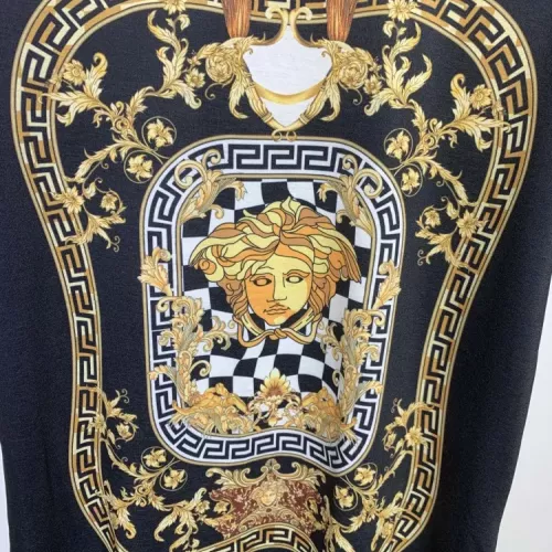 Cheap Versace T-Shirts Short Sleeved For Men #1340436 Replica Wholesale [$34.00 USD] [ITEM#1340436] on Replica Versace T-Shirts