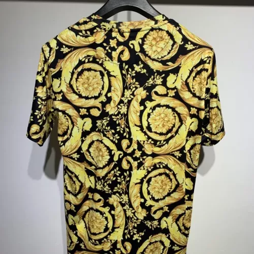 Cheap Versace T-Shirts Short Sleeved For Men #1340443 Replica Wholesale [$34.00 USD] [ITEM#1340443] on Replica Versace T-Shirts