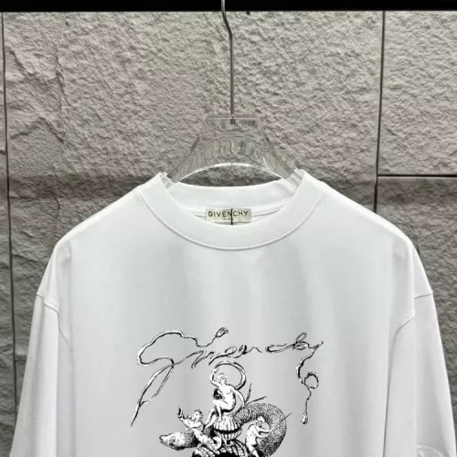 Cheap Givenchy T-Shirts Short Sleeved For Unisex #1340759 Replica Wholesale [$39.00 USD] [ITEM#1340759] on Replica Givenchy T-Shirts