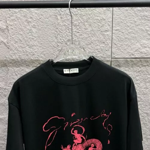 Cheap Givenchy T-Shirts Short Sleeved For Unisex #1340761 Replica Wholesale [$39.00 USD] [ITEM#1340761] on Replica Givenchy T-Shirts