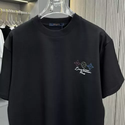 Cheap Louis Vuitton LV T-Shirts Short Sleeved For Unisex #1340865 Replica Wholesale [$39.00 USD] [ITEM#1340865] on Replica Louis Vuitton LV T-Shirts