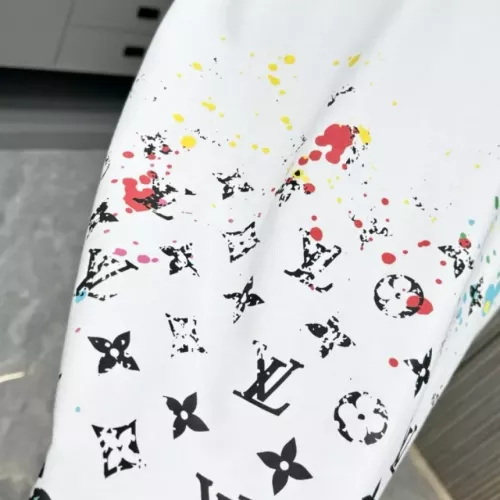 Cheap Louis Vuitton LV T-Shirts Short Sleeved For Unisex #1340869 Replica Wholesale [$39.00 USD] [ITEM#1340869] on Replica Louis Vuitton LV T-Shirts
