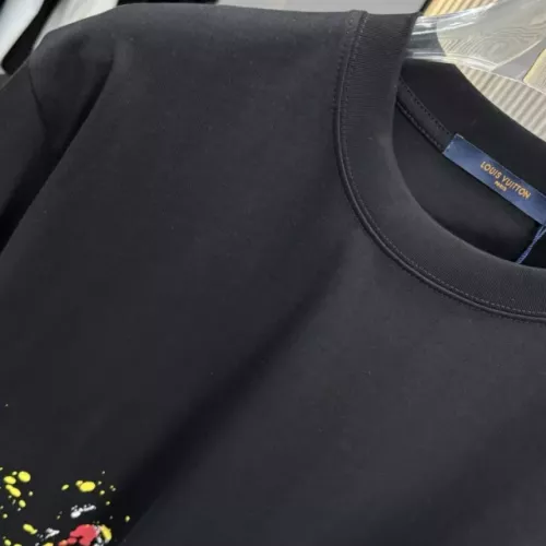 Cheap Louis Vuitton LV T-Shirts Short Sleeved For Unisex #1340870 Replica Wholesale [$39.00 USD] [ITEM#1340870] on Replica Louis Vuitton LV T-Shirts