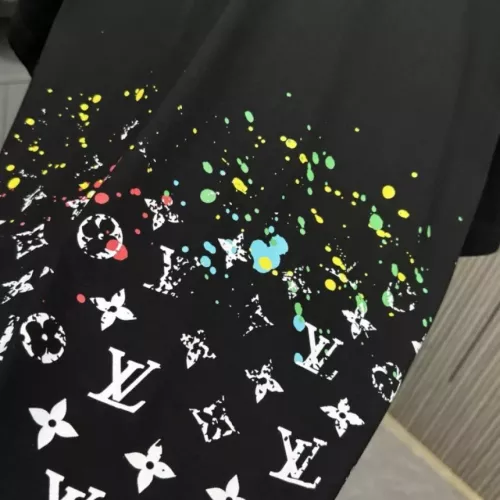 Cheap Louis Vuitton LV T-Shirts Short Sleeved For Unisex #1340870 Replica Wholesale [$39.00 USD] [ITEM#1340870] on Replica Louis Vuitton LV T-Shirts