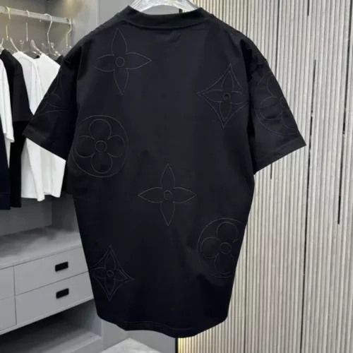 Cheap Louis Vuitton LV T-Shirts Short Sleeved For Unisex #1340874 Replica Wholesale [$40.00 USD] [ITEM#1340874] on Replica Louis Vuitton LV T-Shirts