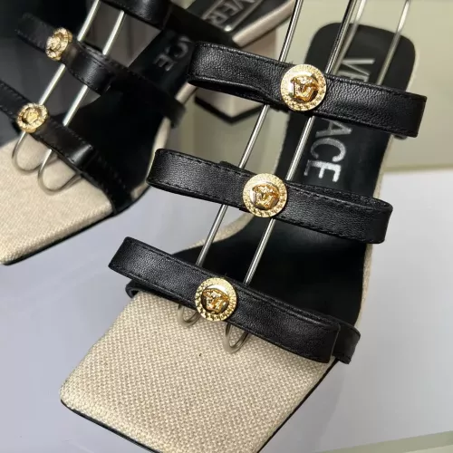Cheap Versace Sandal For Women #1340945 Replica Wholesale [$82.00 USD] [ITEM#1340945] on Replica Versace Sandal