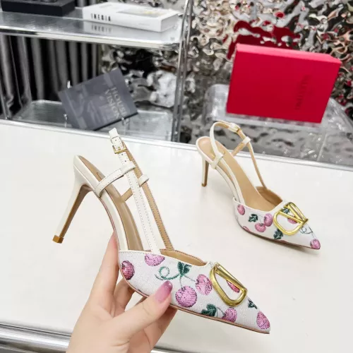 Cheap Valentino Sandal For Women #1340976 Replica Wholesale [$96.00 USD] [ITEM#1340976] on Replica Valentino Sandal