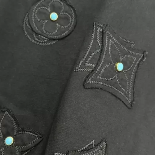Cheap Louis Vuitton LV T-Shirts Short Sleeved For Unisex #1341157 Replica Wholesale [$39.00 USD] [ITEM#1341157] on Replica Louis Vuitton LV T-Shirts