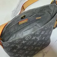 Cheap Louis Vuitton AAA Quality Messenger Bags For Women #1330592 Replica Wholesale [$68.00 USD] [ITEM#1330592] on Replica Louis Vuitton AAA Quality Messenger Bags