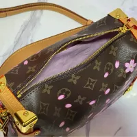 Cheap Louis Vuitton AAA Quality Messenger Bags For Women #1330612 Replica Wholesale [$72.00 USD] [ITEM#1330612] on Replica Louis Vuitton AAA Quality Messenger Bags