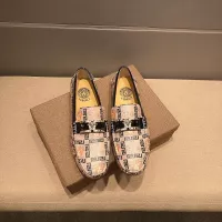 Cheap Versace Leather Shoes For Men #1331242 Replica Wholesale [$76.00 USD] [ITEM#1331242] on Replica Versace Leather Shoes