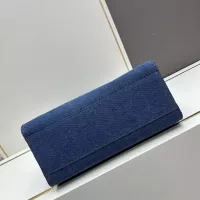 Cheap Versace AAA Quality Handbags For Women #1331334 Replica Wholesale [$190.00 USD] [ITEM#1331334] on Replica Versace AAA Quality Handbags