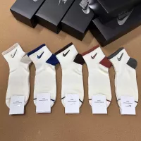Cheap Nike Socks #1332427 Replica Wholesale [$27.00 USD] [ITEM#1332427] on Replica Nike Socks