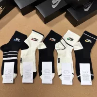 Cheap Nike Socks #1332428 Replica Wholesale [$27.00 USD] [ITEM#1332428] on Replica Nike Socks