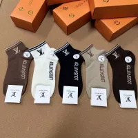 Cheap Louis Vuitton LV Socks For Women #1332485 Replica Wholesale [$25.00 USD] [ITEM#1332485] on Replica Louis Vuitton LV Socks