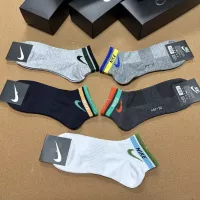 Cheap Nike Socks #1332492 Replica Wholesale [$25.00 USD] [ITEM#1332492] on Replica Nike Socks