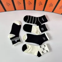 Cheap Hermes Socks #1332498 Replica Wholesale [$27.00 USD] [ITEM#1332498] on Replica Hermes Socks