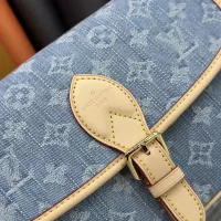 Cheap Louis Vuitton AAA Quality Messenger Bags For Women #1332889 Replica Wholesale [$72.00 USD] [ITEM#1332889] on Replica Louis Vuitton AAA Quality Messenger Bags