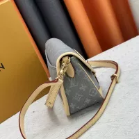 Cheap Louis Vuitton AAA Quality Messenger Bags For Women #1332890 Replica Wholesale [$72.00 USD] [ITEM#1332890] on Replica Louis Vuitton AAA Quality Messenger Bags