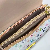 Cheap Louis Vuitton AAA Quality Messenger Bags For Women #1332898 Replica Wholesale [$82.00 USD] [ITEM#1332898] on Replica Louis Vuitton AAA Quality Messenger Bags