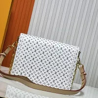 Cheap Louis Vuitton AAA Quality Messenger Bags For Women #1332899 Replica Wholesale [$82.00 USD] [ITEM#1332899] on Replica Louis Vuitton AAA Quality Messenger Bags