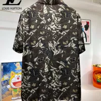 Cheap Louis Vuitton LV Tracksuits Short Sleeved For Men #1333393 Replica Wholesale [$76.00 USD] [ITEM#1333393] on Replica Louis Vuitton LV Tracksuits
