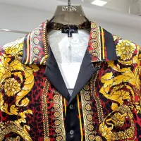 Cheap Versace Tracksuits Short Sleeved For Men #1333403 Replica Wholesale [$76.00 USD] [ITEM#1333403] on Replica Versace Tracksuits