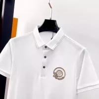 Cheap Versace T-Shirts Short Sleeved For Men #1333508 Replica Wholesale [$42.00 USD] [ITEM#1333508] on Replica Versace T-Shirts