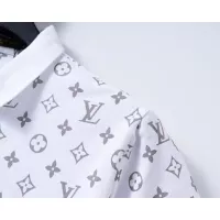 Cheap Louis Vuitton LV T-Shirts Short Sleeved For Men #1333765 Replica Wholesale [$32.00 USD] [ITEM#1333765] on Replica Louis Vuitton LV T-Shirts