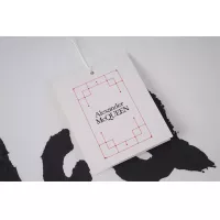 Cheap Alexander McQueen T-shirts Short Sleeved For Unisex #1335677 Replica Wholesale [$34.00 USD] [ITEM#1335677] on Replica Alexander McQueen T-shirts