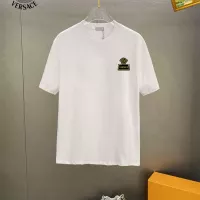 Cheap Versace T-Shirts Short Sleeved For Unisex #1336222 Replica Wholesale [$25.00 USD] [ITEM#1336222] on Replica Versace T-Shirts