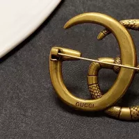 Cheap Gucci Brooches For Women #1336608 Replica Wholesale [$29.00 USD] [ITEM#1336608] on Replica Gucci Brooches