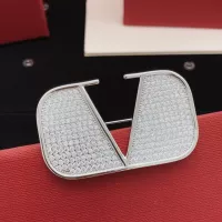 Cheap Valentino Brooches For Women #1336783 Replica Wholesale [$32.00 USD] [ITEM#1336783] on Replica Valentino Brooches